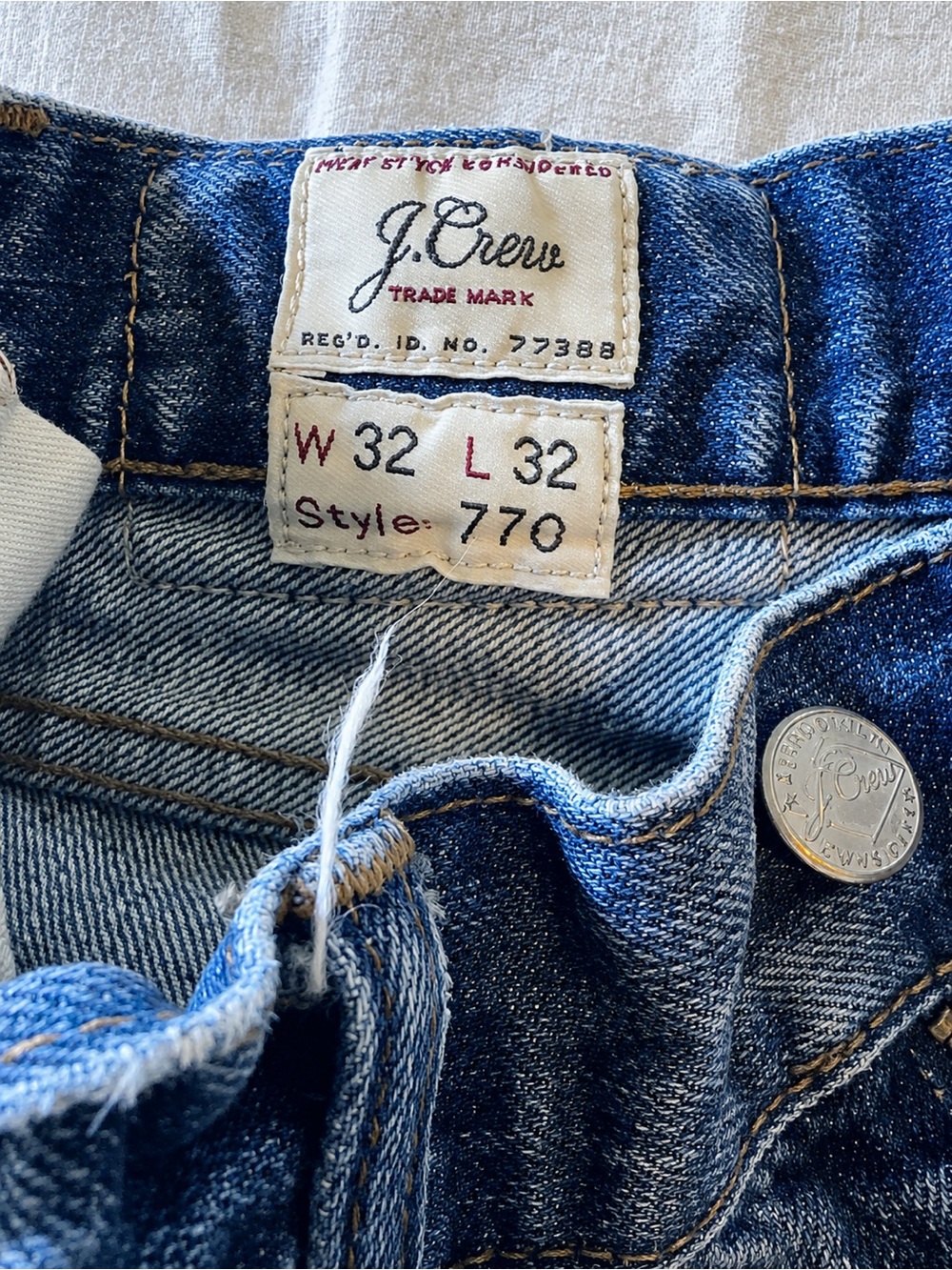 J. Crew 770 Men’s Straight Fit Jeans Medium Wash Denim